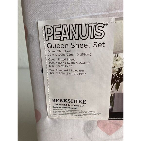 4 Pc Peanuts Snoopy Pink Hearts Valentines Day QUEEN Size Sheet Set Soft NEW - Picture 5 of 11